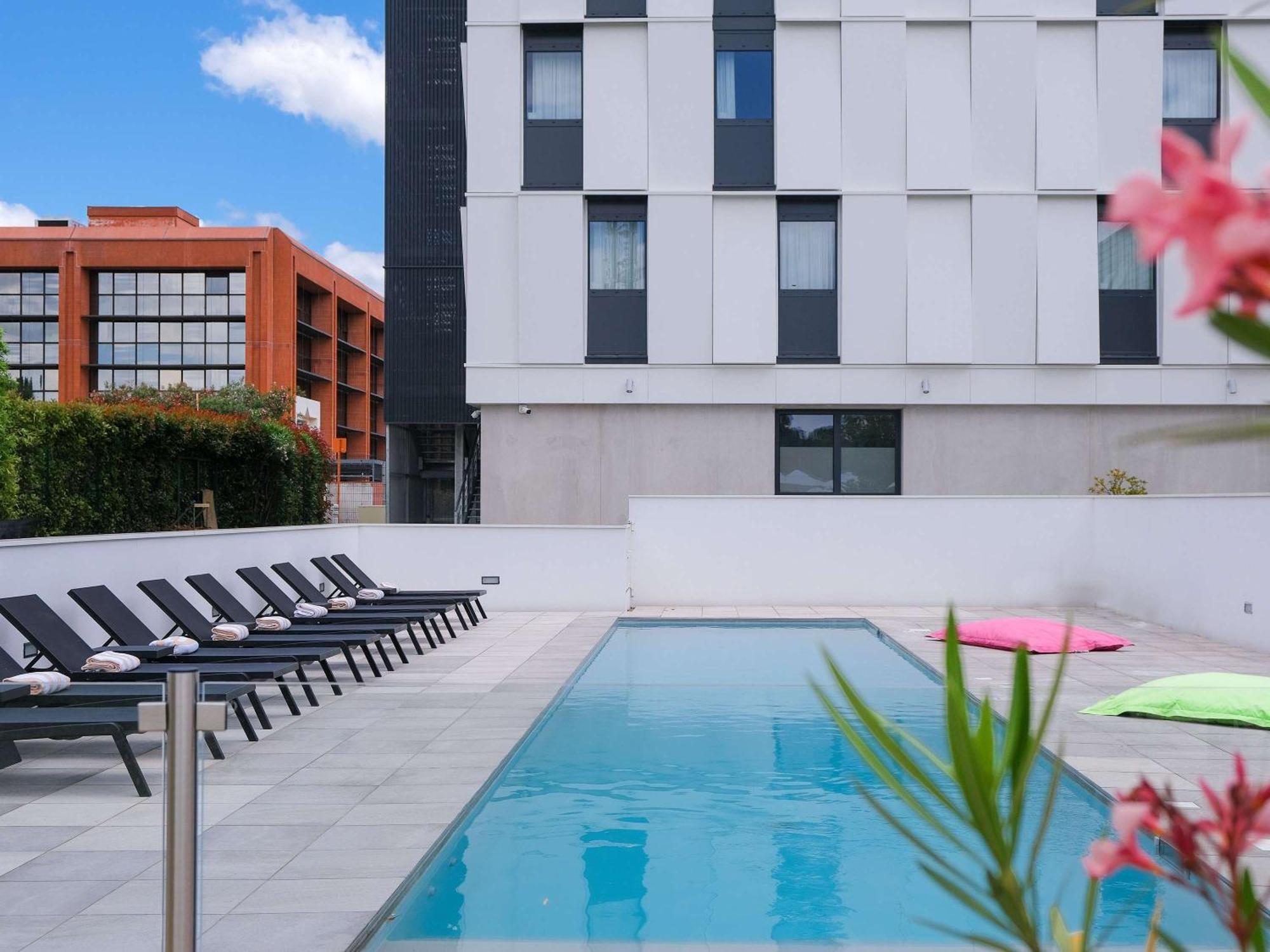 Hotel Ibis Styles Toulouse Labège Esterno foto