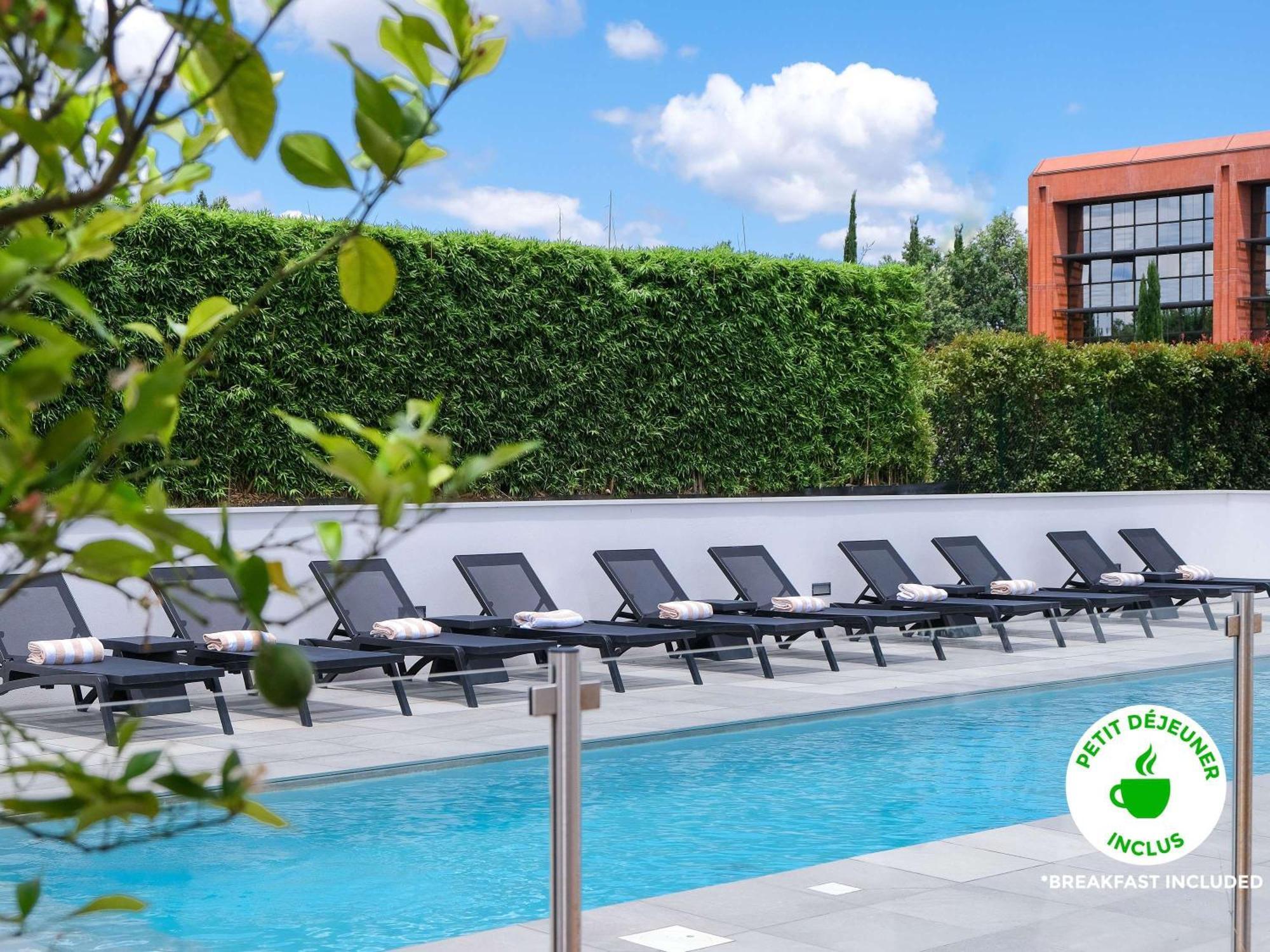 Hotel Ibis Styles Toulouse Labège Esterno foto
